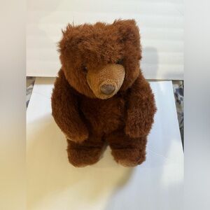 Etone 1983 brown sitting teddy bear